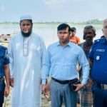 বাঁশখালীতে অবৈধ ভাবে বালু