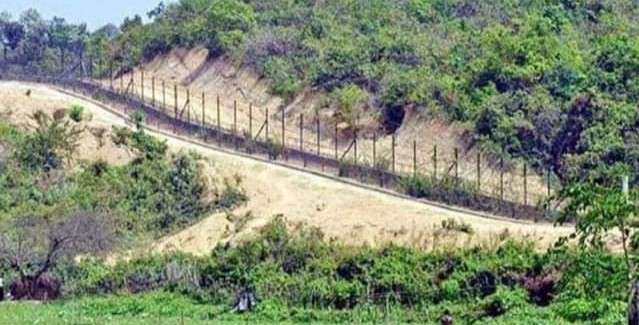 নাইক্ষ‍্যংছড়ির সীমান্তে মিয়ানমার