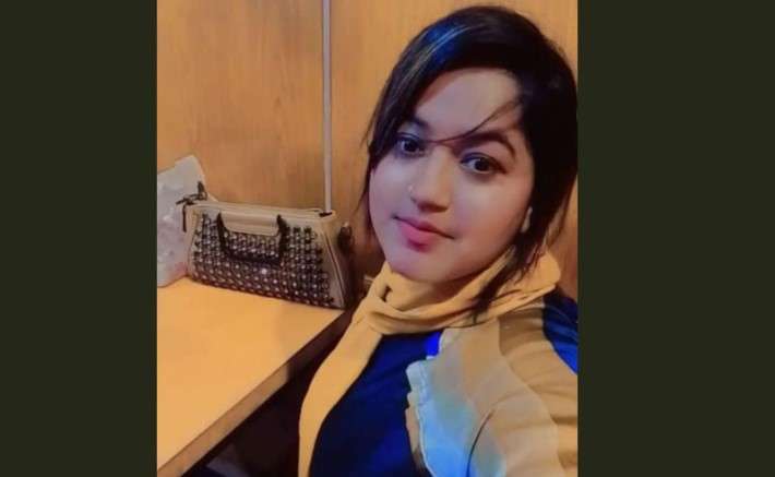 পুলিশ বন্ধুর সহায়তায় আমেনাকে খুন