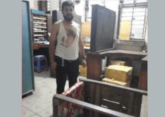 চট্টগ্রাম রেল স্টেশনে ভাঙচুর