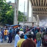অটোরিকশা চালকদের অবরোধে ট্রেন চলাচল বন্ধ ঢাকায়